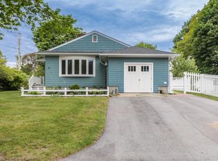 31 Dion Ave, Kittery, ME 03904