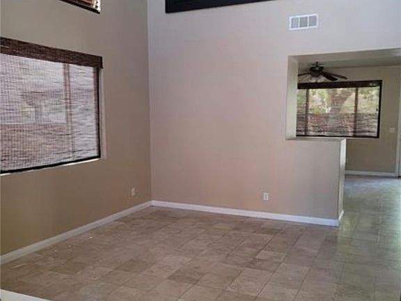 5th image of 1700 Ravanusa Dr