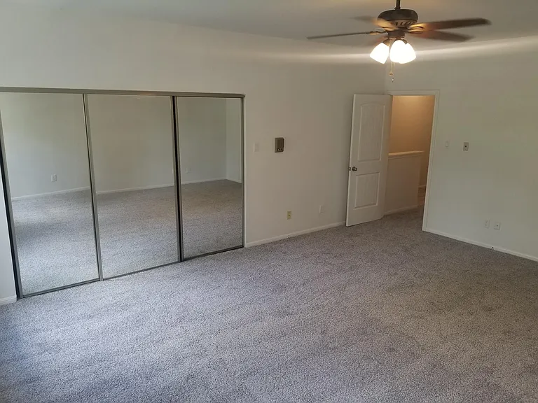 3190 Holly Hall St #3190 — Photo 9