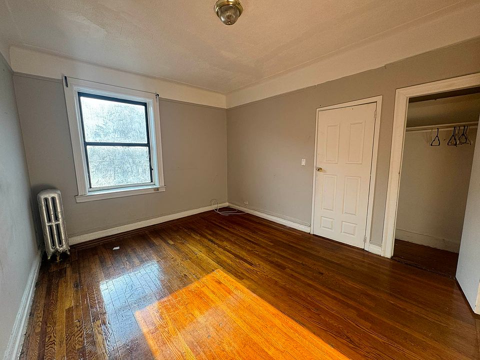 1st image of 529 E 22nd St #37