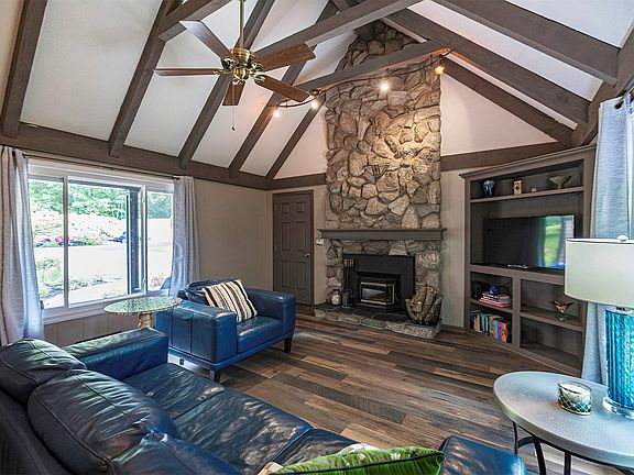 5th image of 6011 Bridlewood Dr