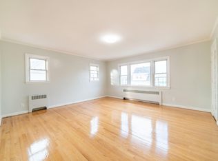 9412 212th Pl FLOOR 2, Queens Village, NY 11428