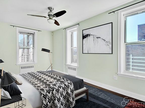 4th image of 318 Grand Ave APT 4