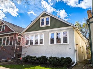 1210 Monroe St, Evanston, IL 60202