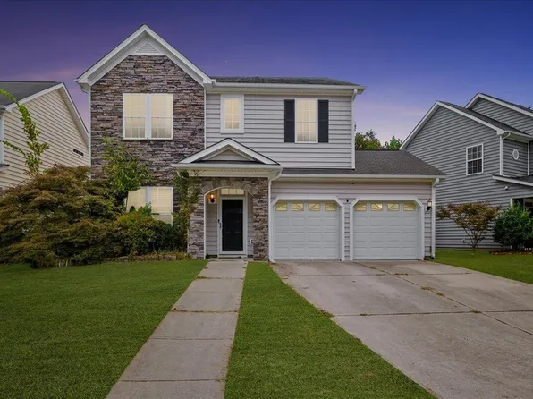 643 Ashbrittle Dr, Rolesville, NC 27571