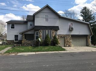 246 N 9th St, Middletown, IN 47356