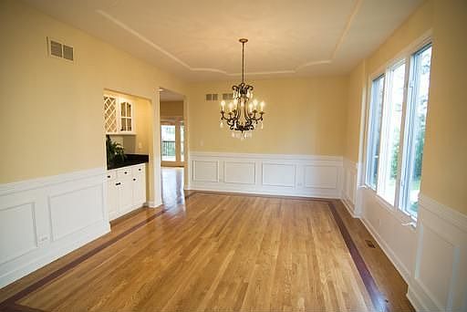 3rd image of 804 Shannon Lake Ct