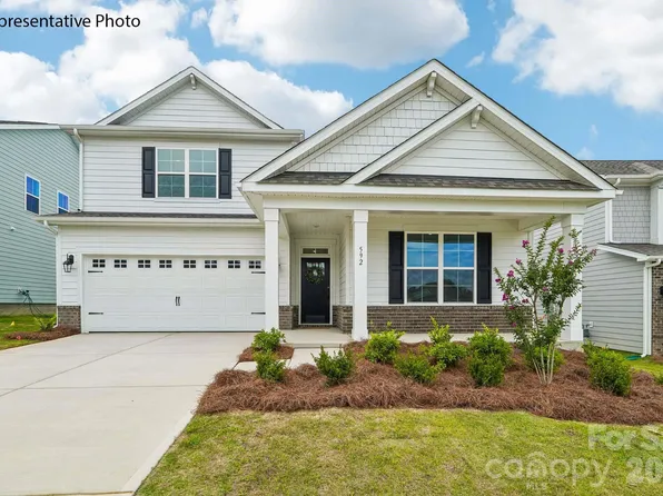 4175 Round Table Dr, Gastonia, NC 28056