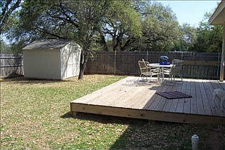 3rd image of 5017 Guadalupe Ct