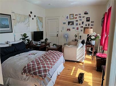 2nd image of 620 Main St APT 10