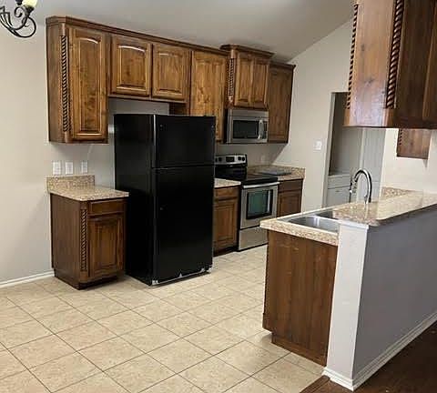 5th image of 1731 Sully Ct