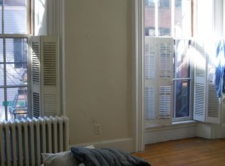 17 Joy St #2, Boston, MA 02114