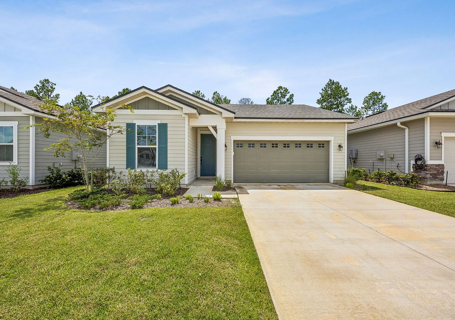 Modern 4-Bedroom Home with Preserve Views in Yulee — Photo 1