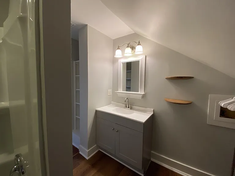 220 Calhoun St — Photo 10