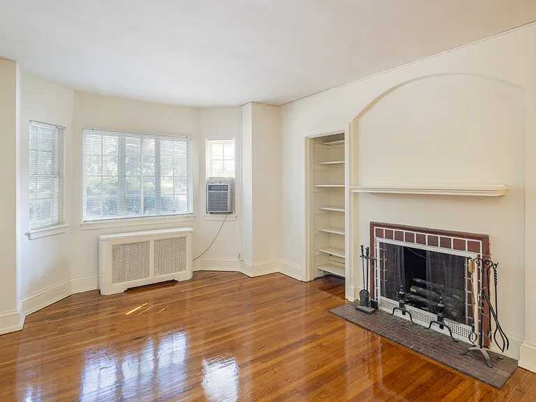 Haverford Gables — Photo 9