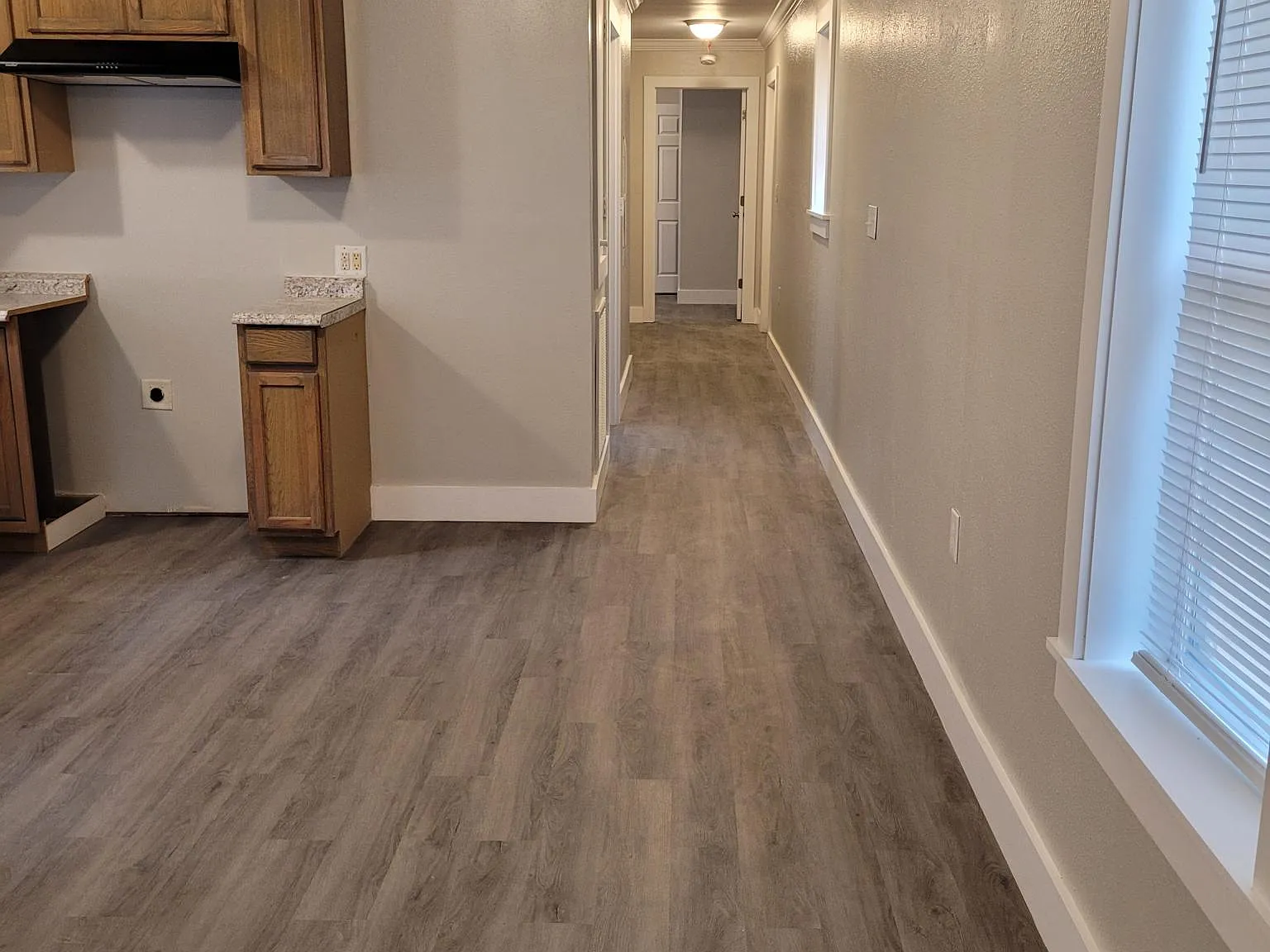 2 bed, 728 sqft, $1,200 — Photo 4