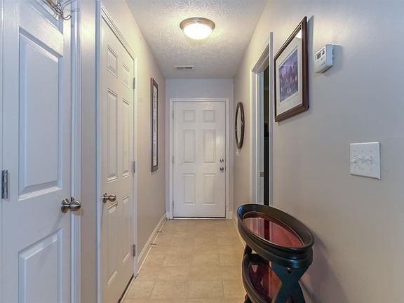 5th image of 2648 Rockaway Pl