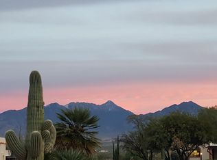 1306 W Camino Lucientes, Green Valley, AZ 85622