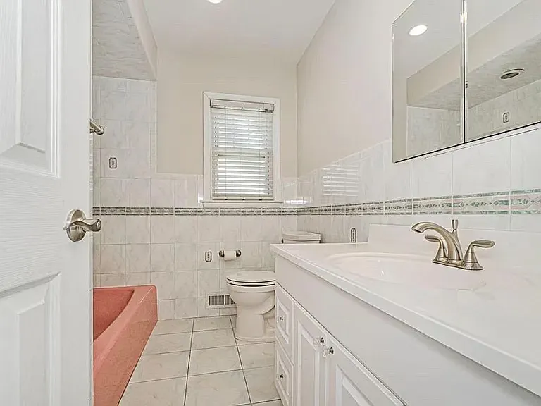 292 Chesterton Ave #1F — Photo 7