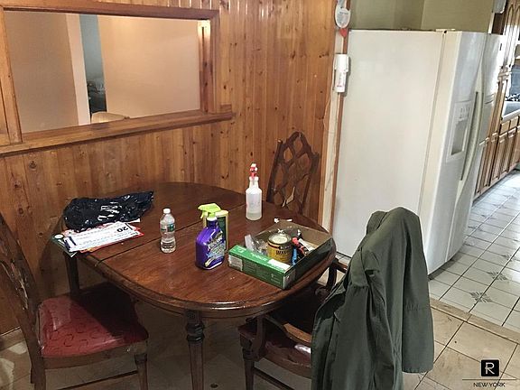 3rd image of 14560 225th St