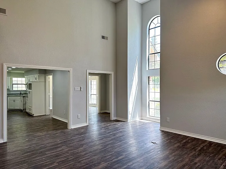 55001 Windmill Ln — Photo 4
