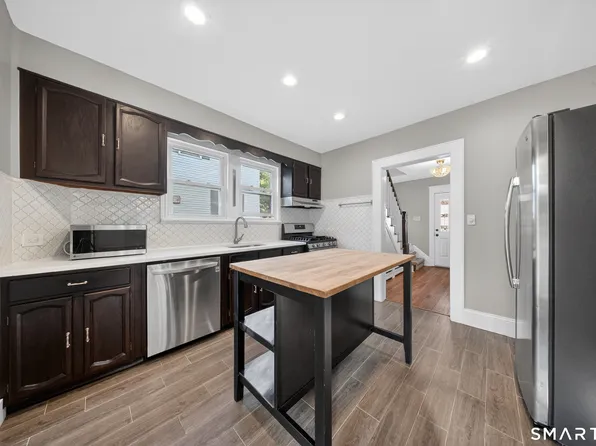 30 Noble St, Stamford, CT 06902