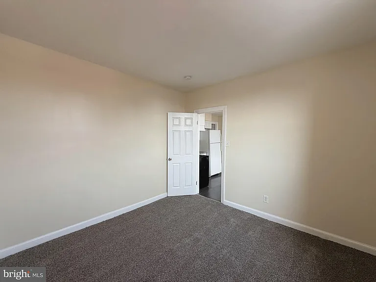 64 W Antietam St #12 — Photo 14