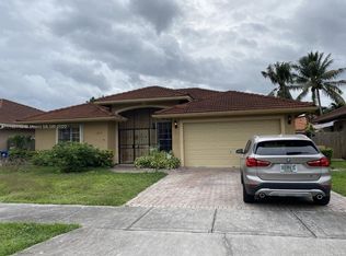 16016 SW 102nd Ln, Miami, FL 33196