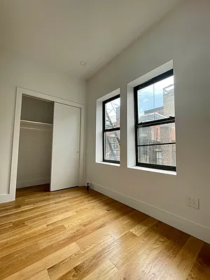 Rented by Compass | media 11