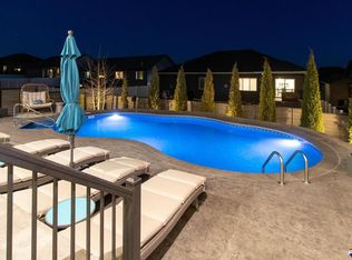 7601 Tavin Dr, Lincoln, NE 68516