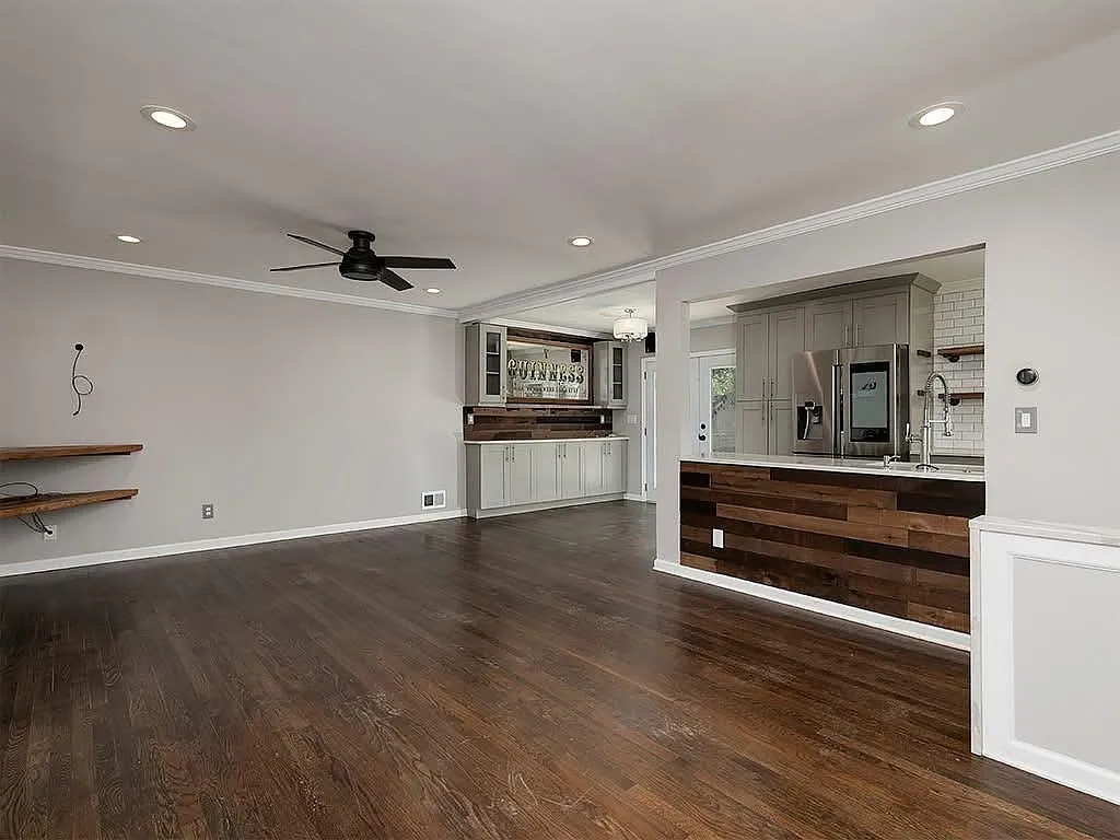 5 bed, 2.0 bath, 1504 sqft, $2,575 — Photo 4