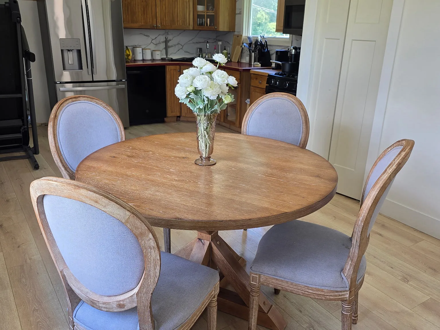 2 bed, 1200 sqft, $1,850 — Photo 3