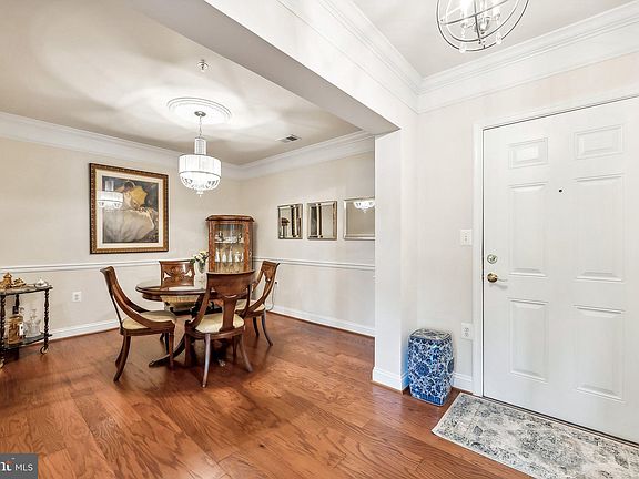 4th image of 2903 Saintsbury Plz APT 306