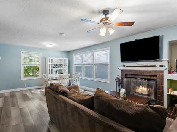 4403 S Roxborough Ct, West Valley City, UT 84119