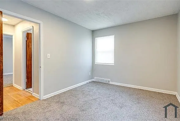 16621 Harvard Ave — Photo 6