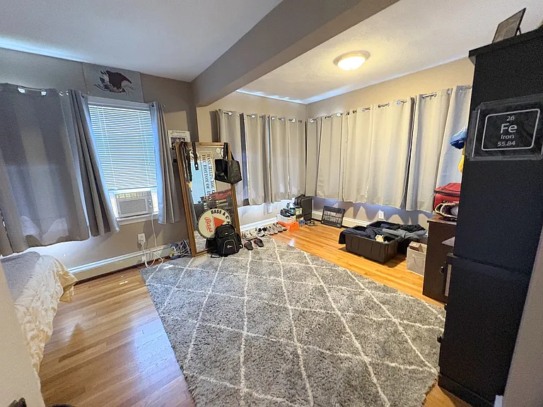 167 Harvard St — Photo 6