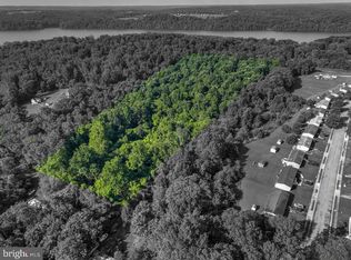 121 School House Ln, Conowingo, MD 21918