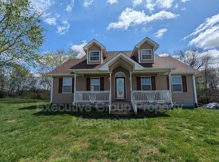 600 Heying Rd, Hodgenville, KY 42748
