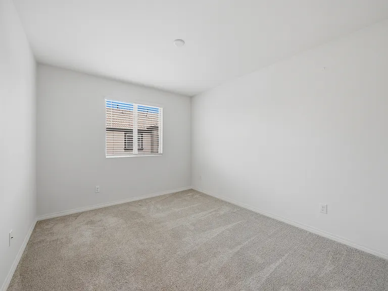 41984 Retsina St — Photo 16