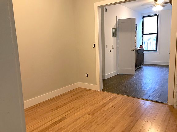 3rd image of 201 Wyckoff Ave APT 3L
