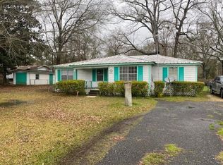 202 Franklin Ave, Leesville, LA 71446