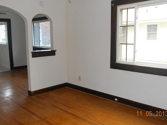 4th image of 14 Iris Ave
