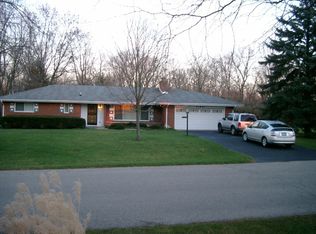 2542 Cross Country Rd, Dayton, OH 45431