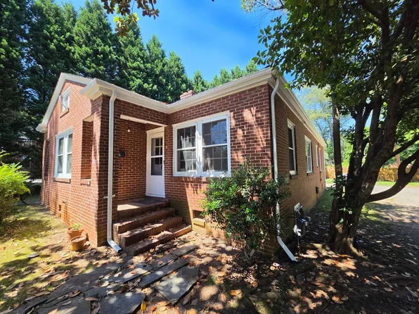 322 W McCubbins St, Salisbury, NC 28144