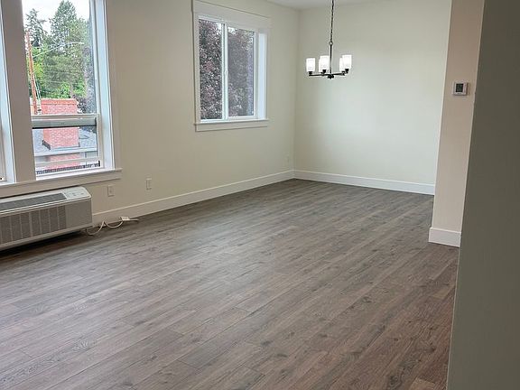 2nd image of 4885 River Rd N #301