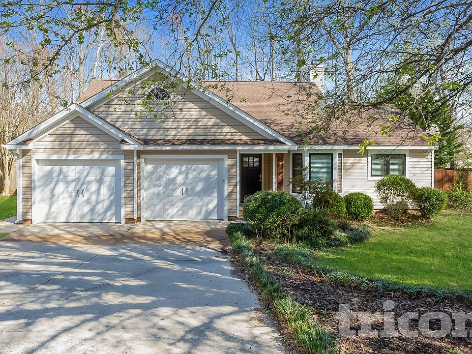 1st image of 511 Lisa Carol Dr