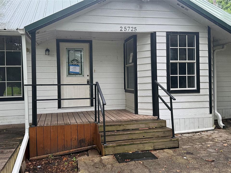 1st image of 25725 Dogwood Ln