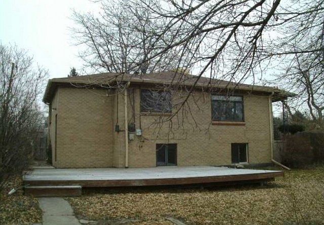 2nd image of 3765 Hoyt St