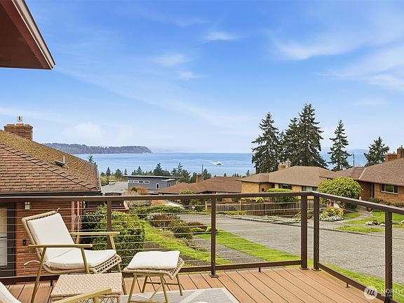 5th image of 4019 SW Henderson Street