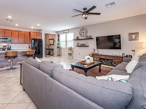 5th image of 14215 E Vardo Dr